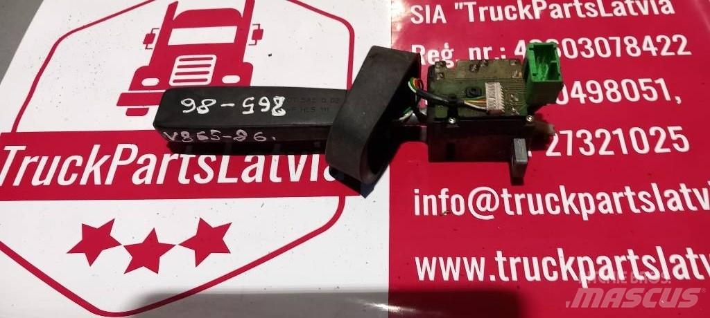 Volvo FH 12.  3944025 Kabiny i wnętrze