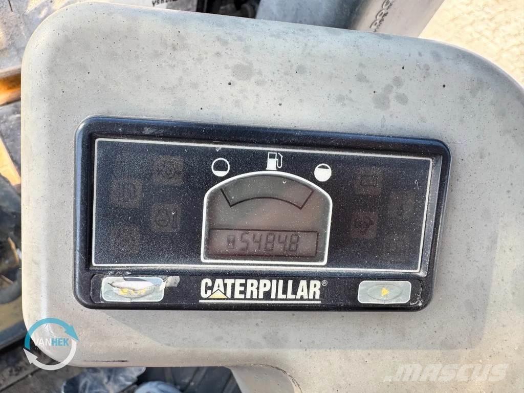 CAT 301.6C Minikoparki