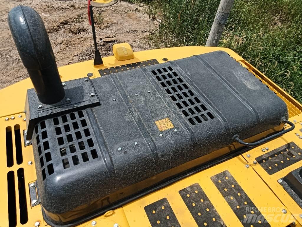 Komatsu PC 240 Koparki gąsienicowe