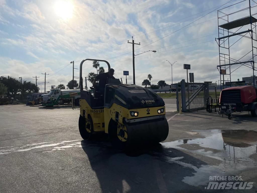 Bomag BW 138 Walce dwubębnowe