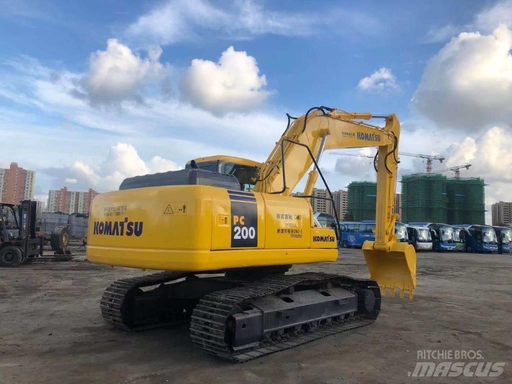 Komatsu PC 200-7 Koparki gąsienicowe