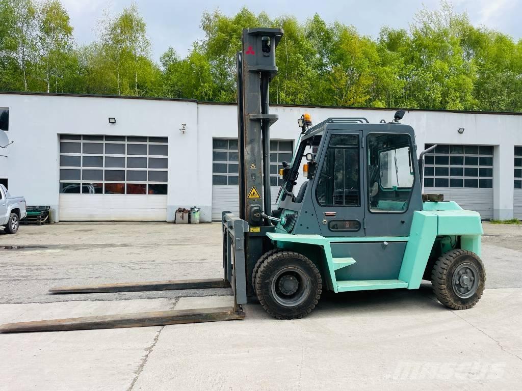 Mitsubishi FD 70 Wózki Diesla
