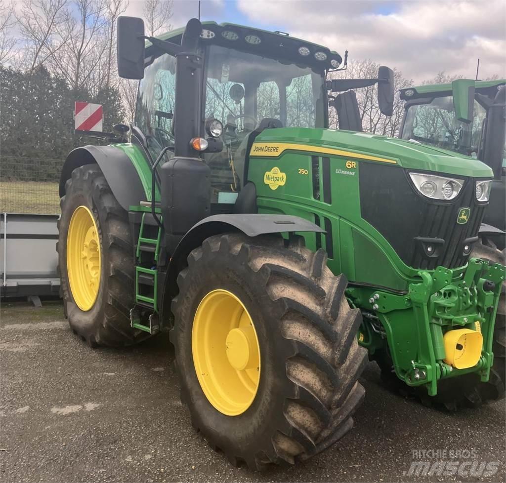 John Deere 6R 250 Ciągniki rolnicze