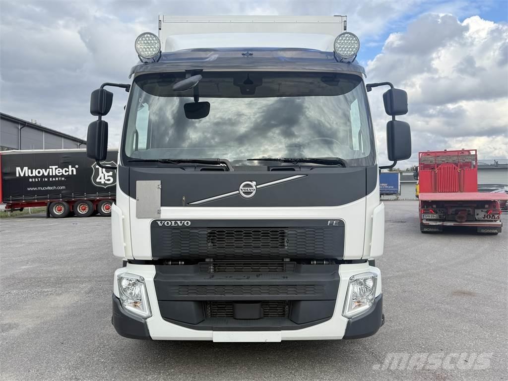Volvo FE 320 4x2 Samochody ciężarowe ze skrzynią zamkniętą