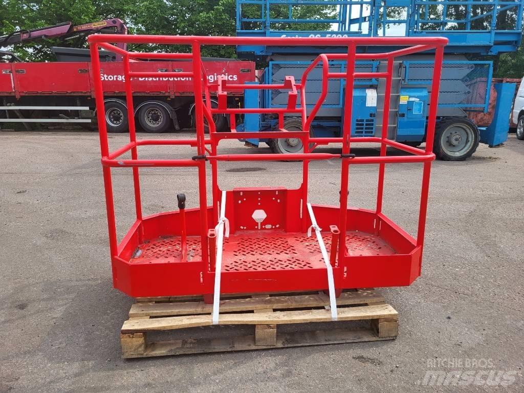 Manitou ATJ 200 kori Inne podnośniki