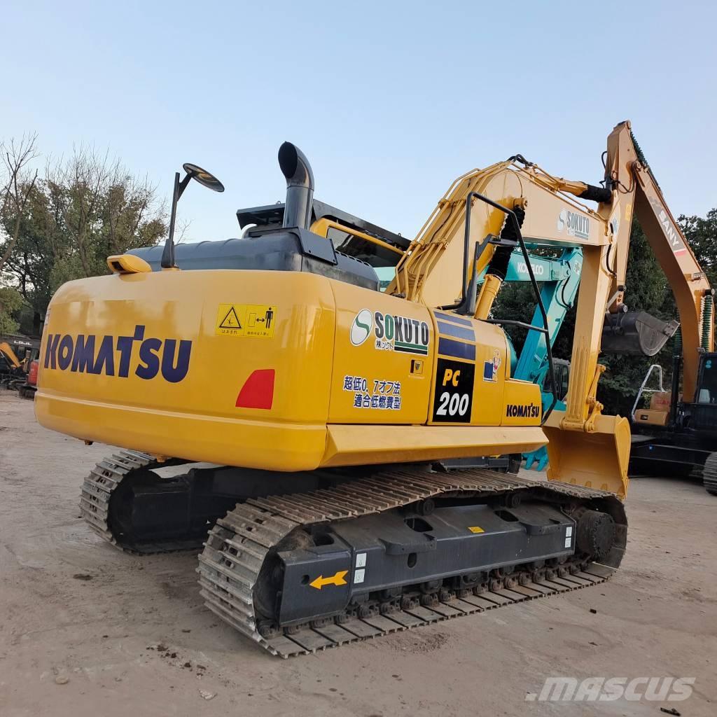 Komatsu PC 200-8 Koparki gąsienicowe