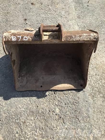  2' BUCKET, 30mm PINS Łyżki do ładowarek