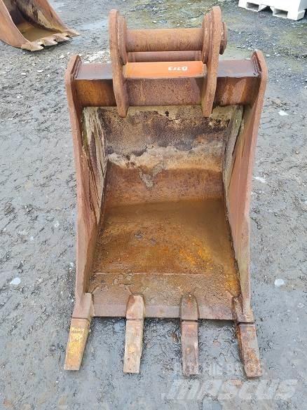  3' BUCKET, 80mm PINS Łyżki do ładowarek