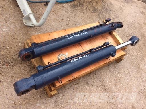 Hanix H56C BOOM RAM Maszyny budowlane - Inne