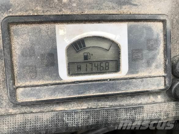 Hitachi ZX 26U-5A Maszyny budowlane - Inne