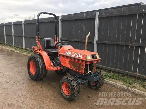 Kubota B1750 Koparko-ładowarki