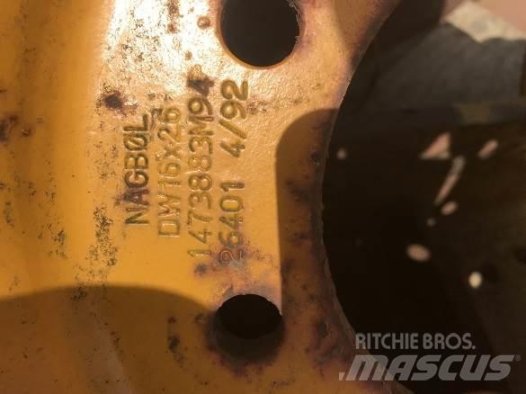  MASSEY REAR WHEEL Opony, koła i felgi