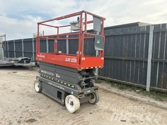 SkyJack SJ111-3266 Maszyny budowlane - Inne