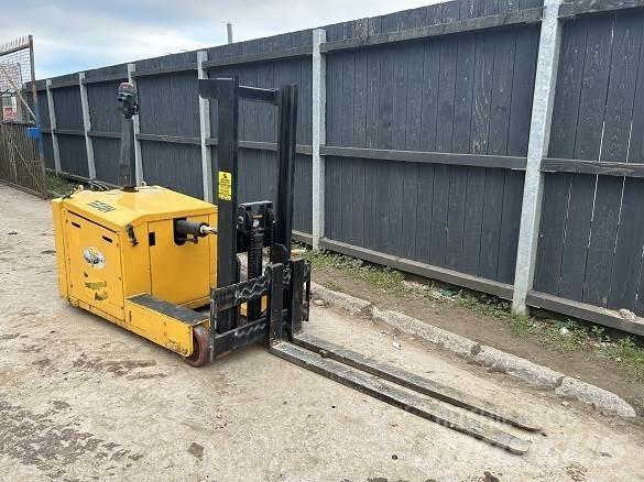Titan TG1000 Maszyny budowlane - Inne