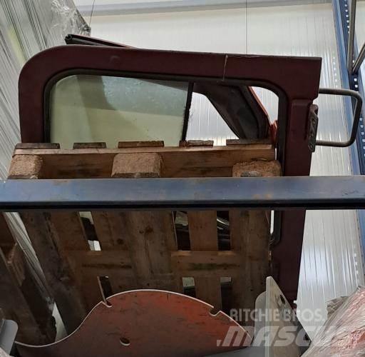 Doosan DX235NLC-5 Maszyny budowlane - Inne