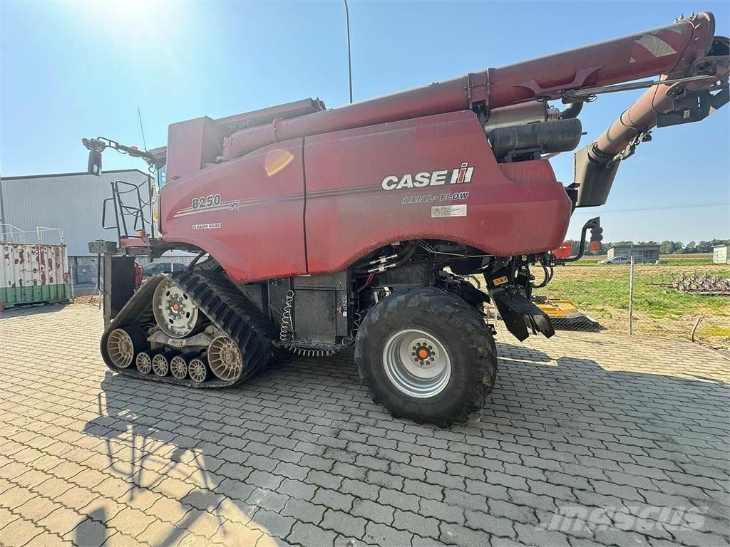 Case IH IH 8250 Kombajny zbożowe