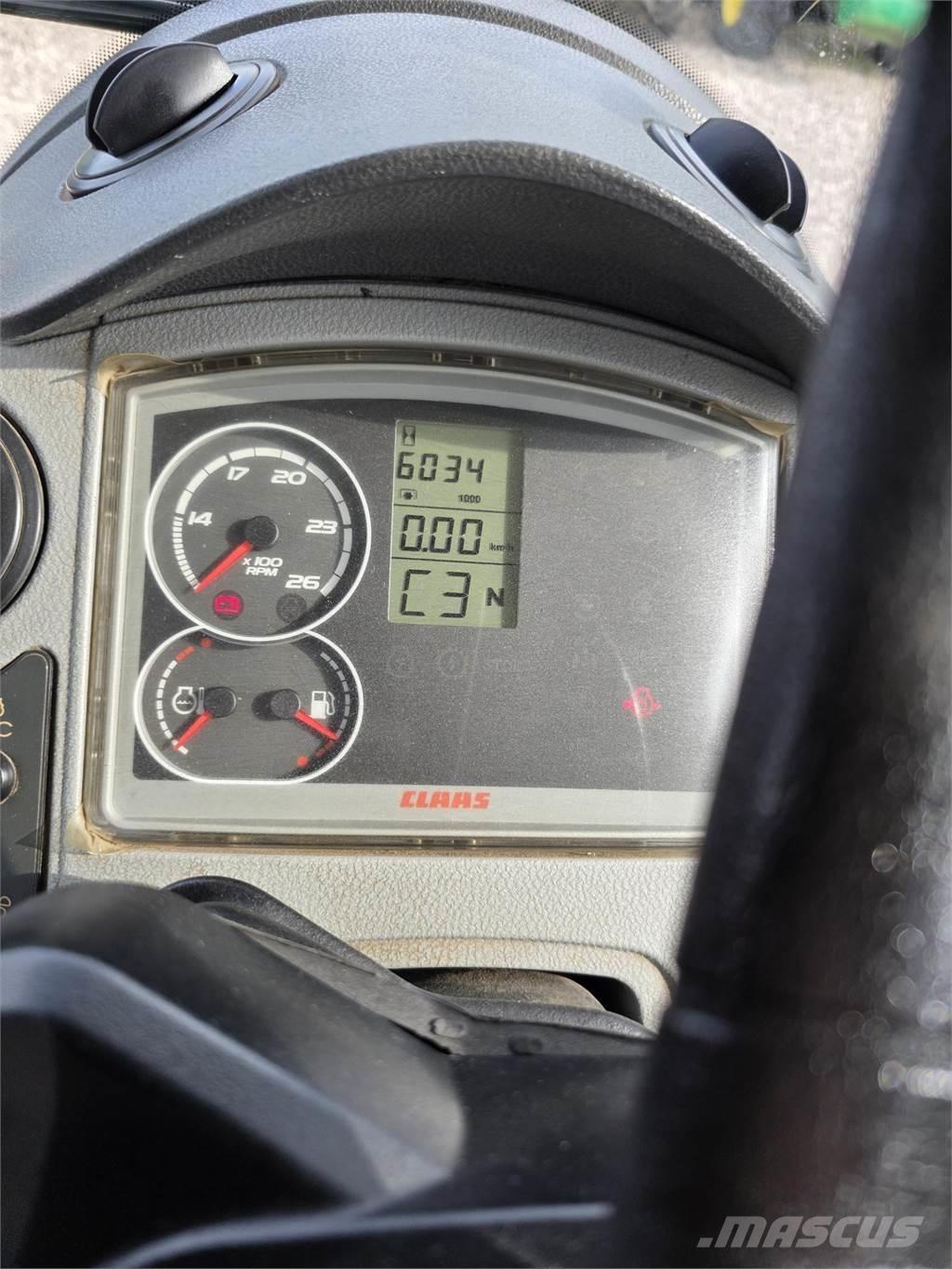 CLAAS Arion 620C Ciągniki rolnicze