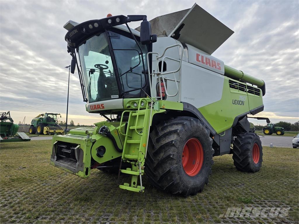 CLAAS Lexion 760 Kombajny zbożowe
