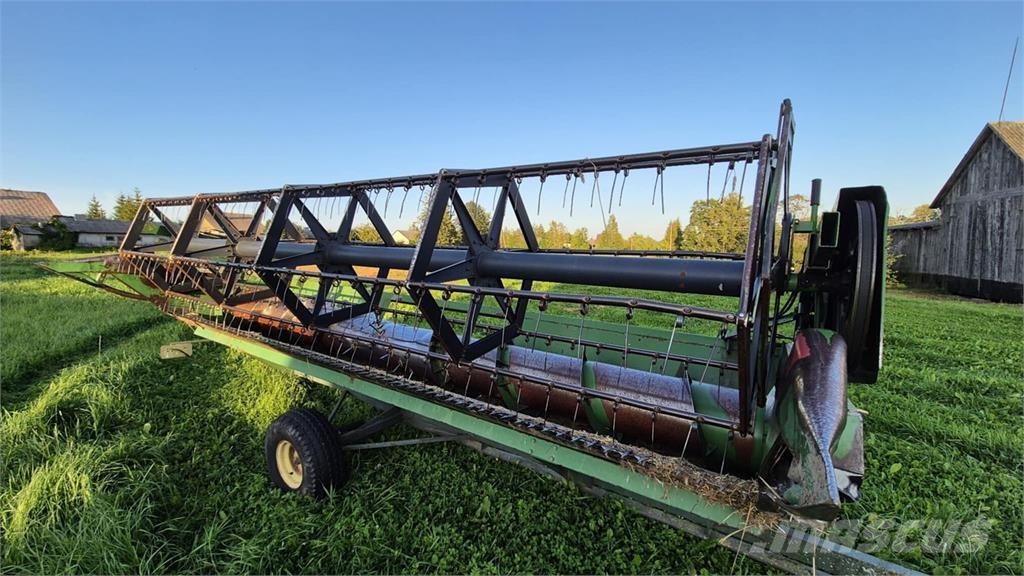 John Deere 1177 Kombajny zbożowe