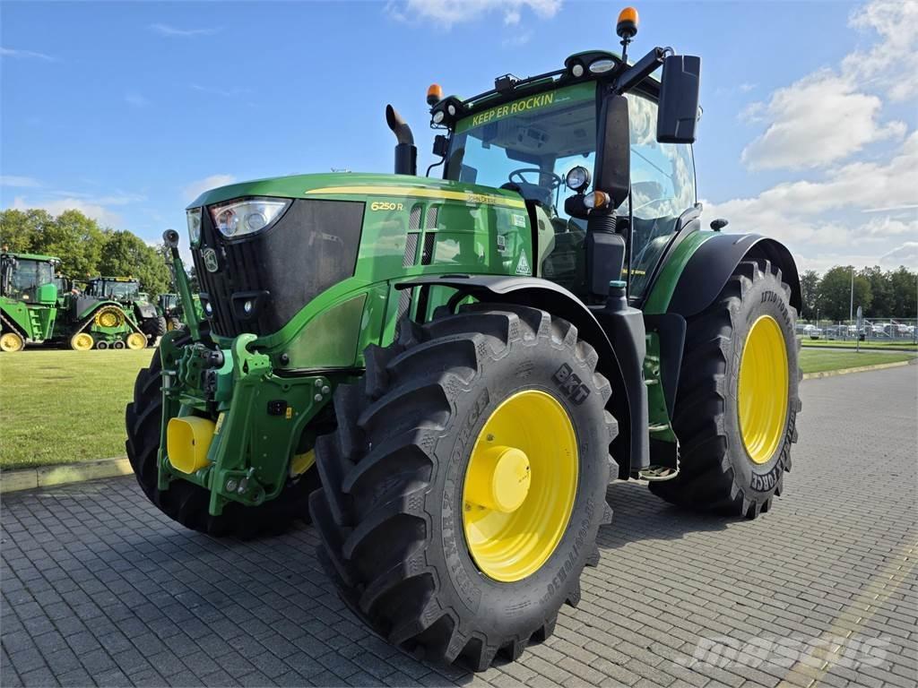 John Deere 6250R Ciągniki rolnicze