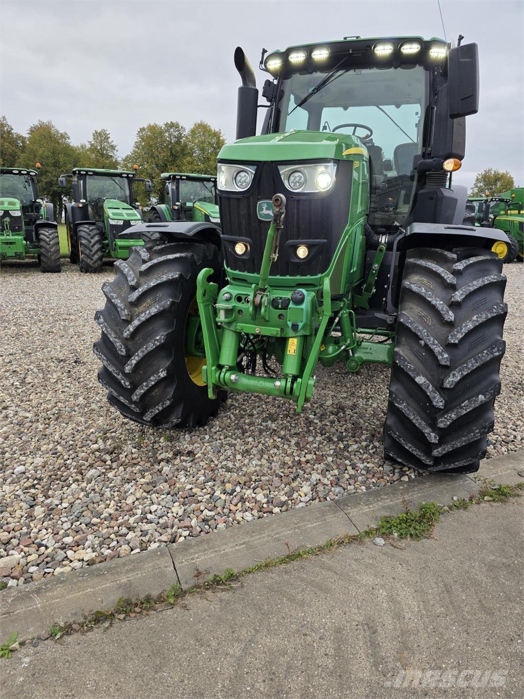 John Deere 6250R Ciągniki rolnicze