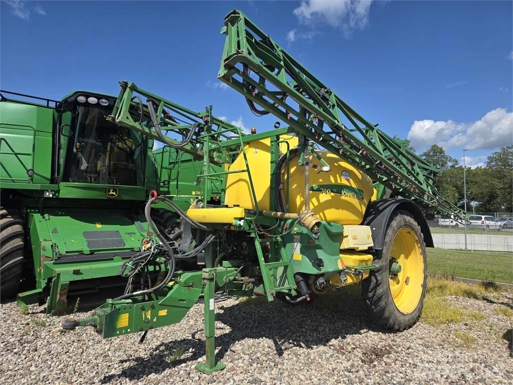 John Deere 740 Opryskiwacze zaczepiane