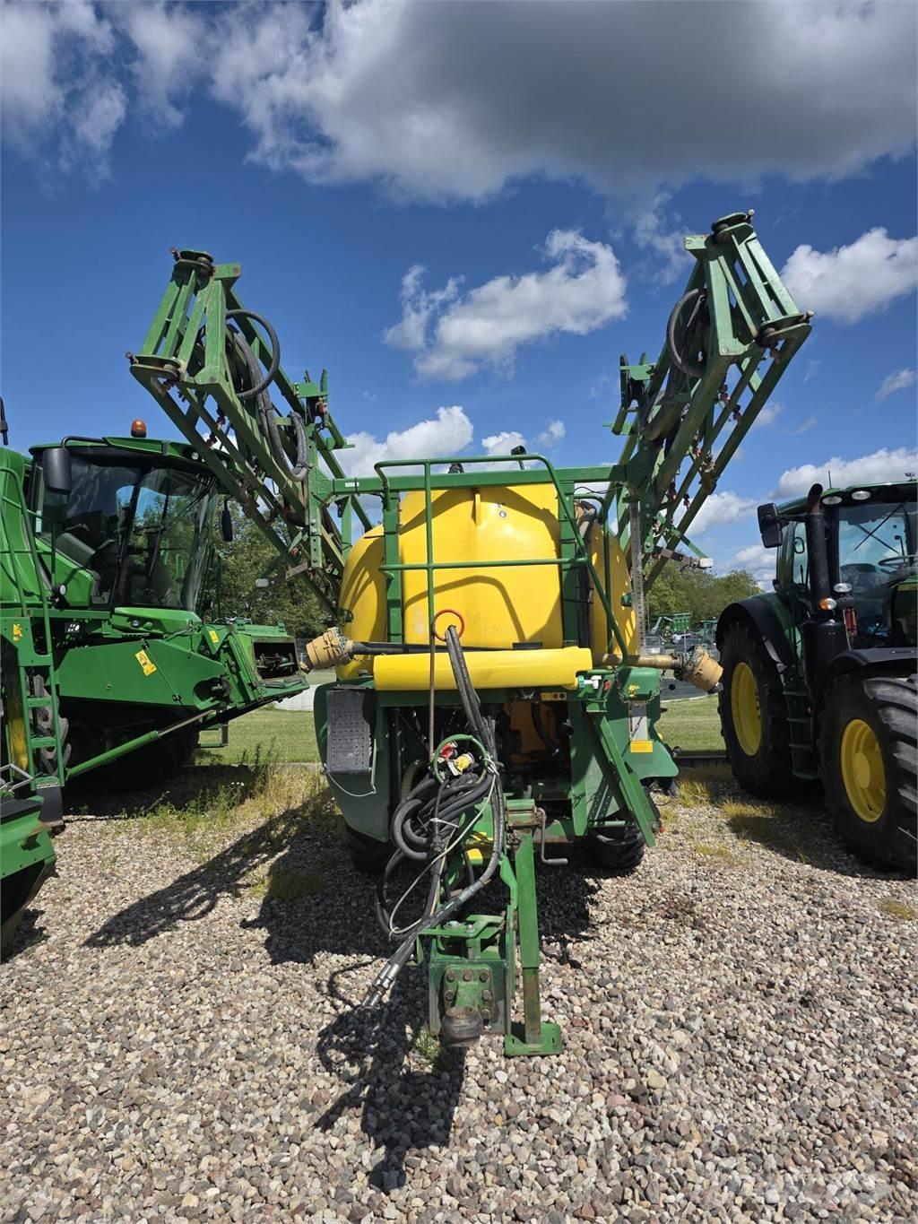 John Deere 740 Opryskiwacze zaczepiane