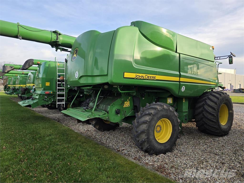 John Deere S690 Kombajny zbożowe