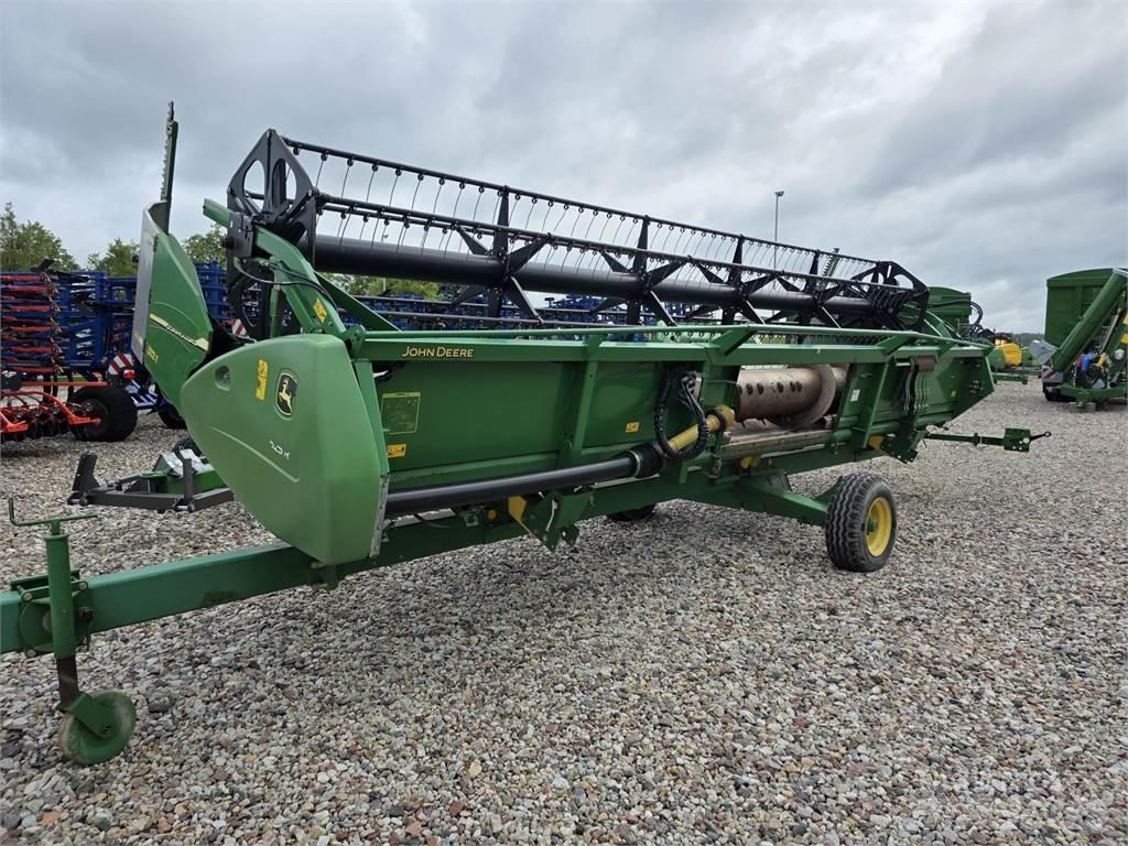 John Deere T660 Kombajny zbożowe