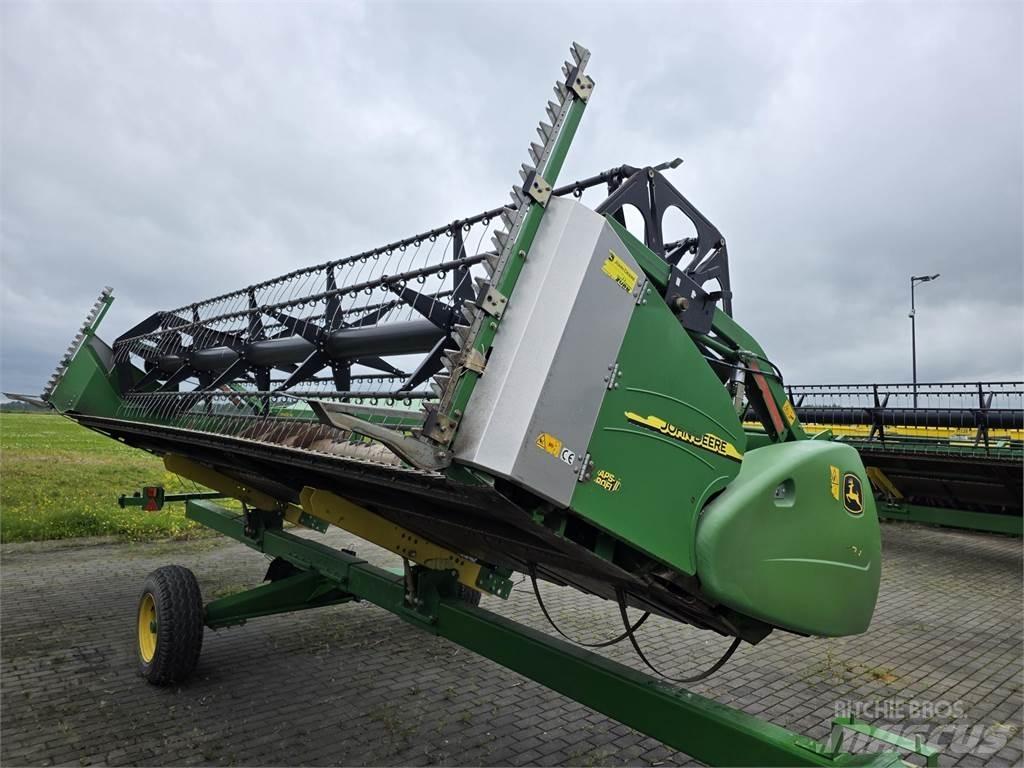 John Deere T660 Kombajny zbożowe