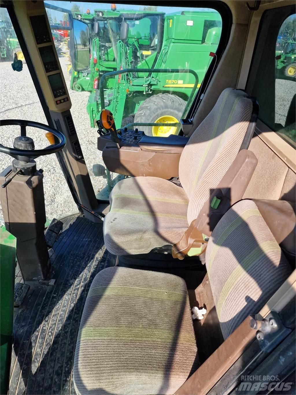 John Deere T670 Kombajny zbożowe