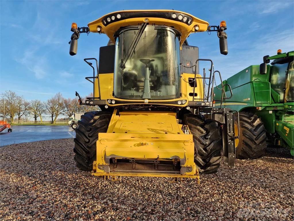 New Holland CX8.85 Kombajny zbożowe