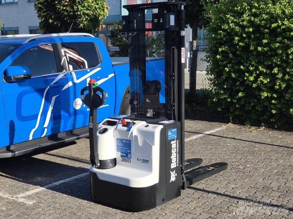 Bobcat BSL16N-I Wózki widłowe unoszące z dyszlem