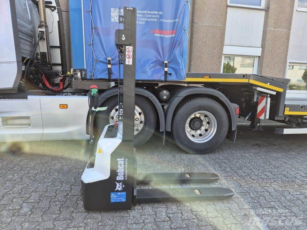 Bobcat LSM12N Wózki widłowe unoszące z dyszlem