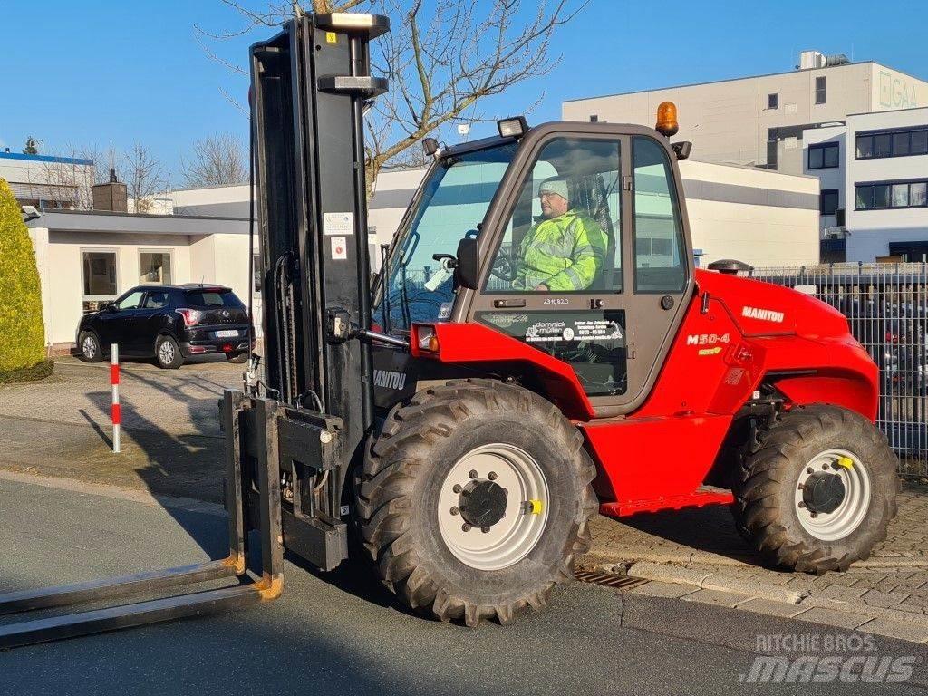 Manitou M50.4 Wózki widłowe terenowe