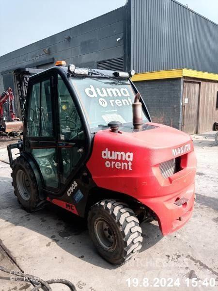 Manitou MC25-4 Wózki widłowe terenowe