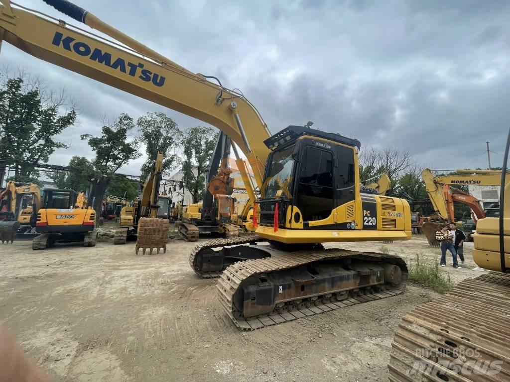 Komatsu PC 220 Koparki gąsienicowe