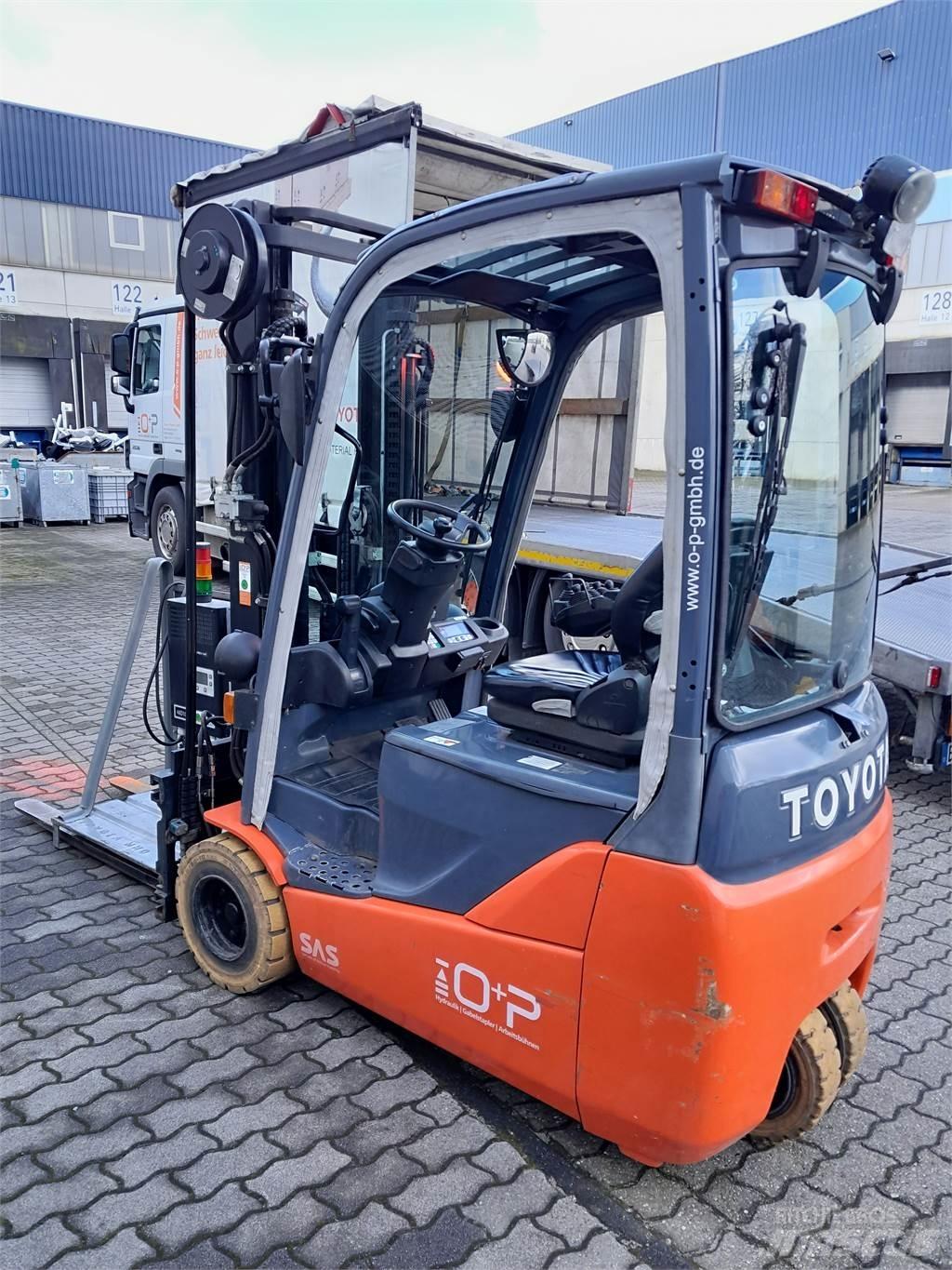 Toyota 8FBEKT18 Wózki elektryczne