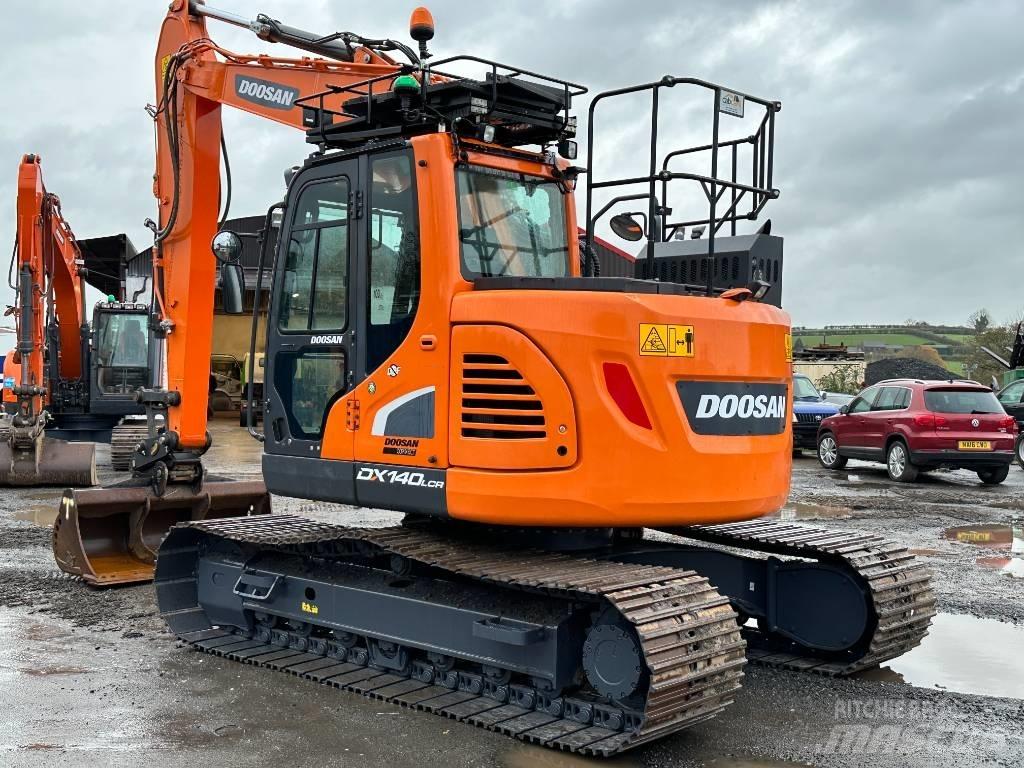 Doosan DX 140 LCR Koparki gąsienicowe
