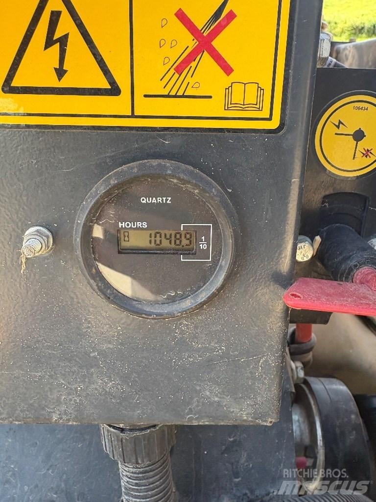Thwaites MACH 570 Wozidła kolebkowe