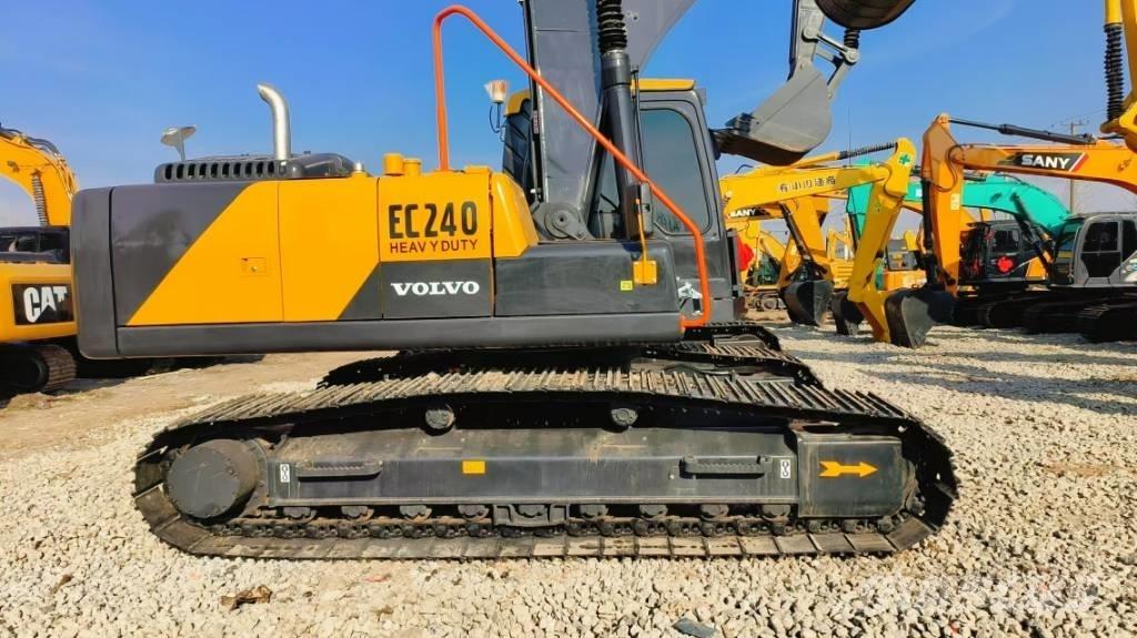 Volvo EC 240 Koparki gąsienicowe