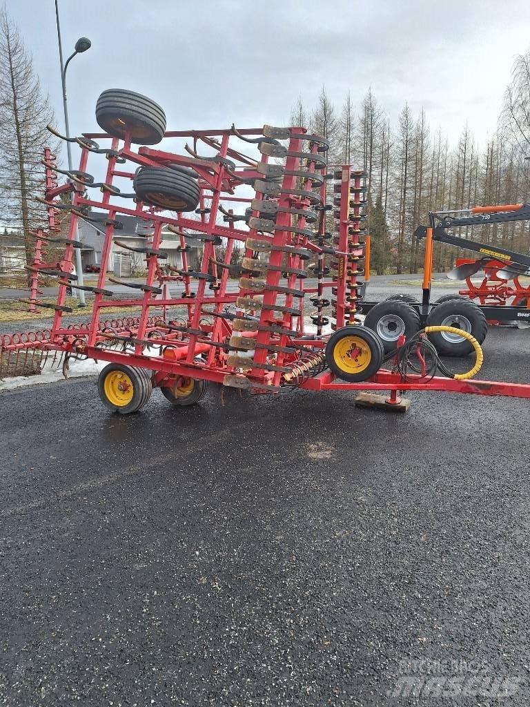 Väderstad NZE 700 Brony