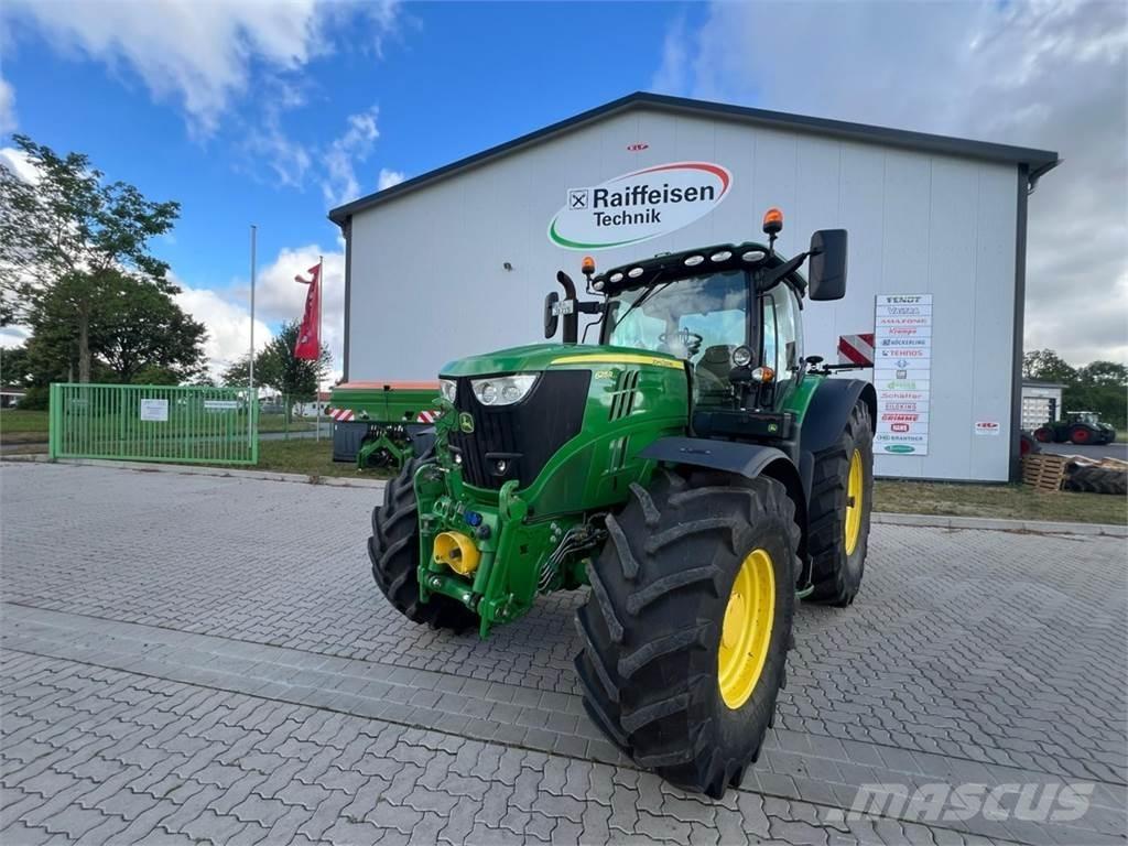 John Deere 6215 R Ciągniki rolnicze