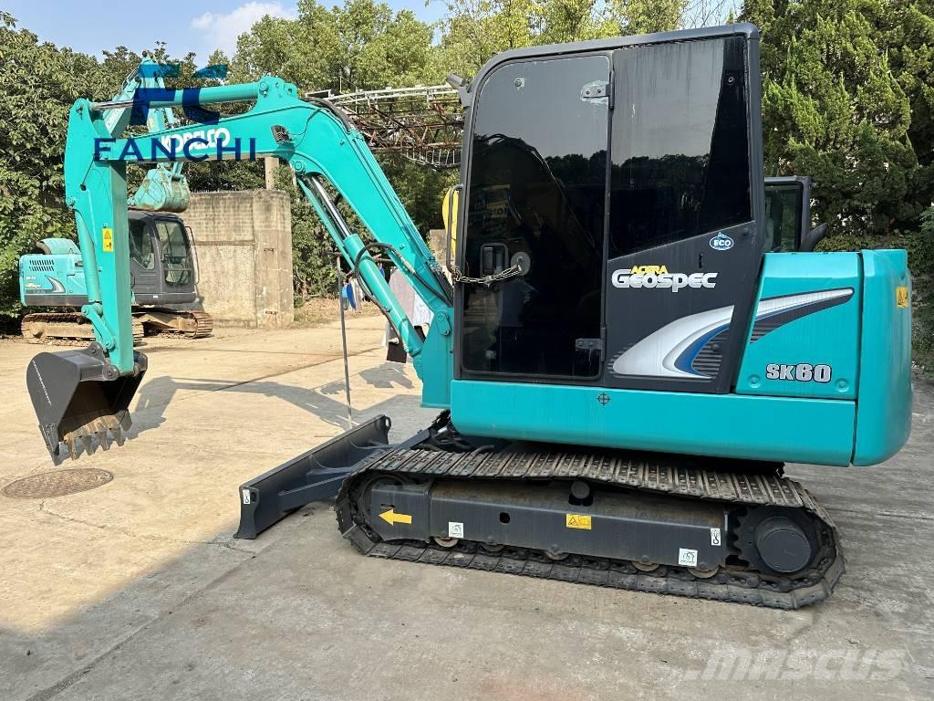 Kobelco SK 60 Koparki gąsienicowe
