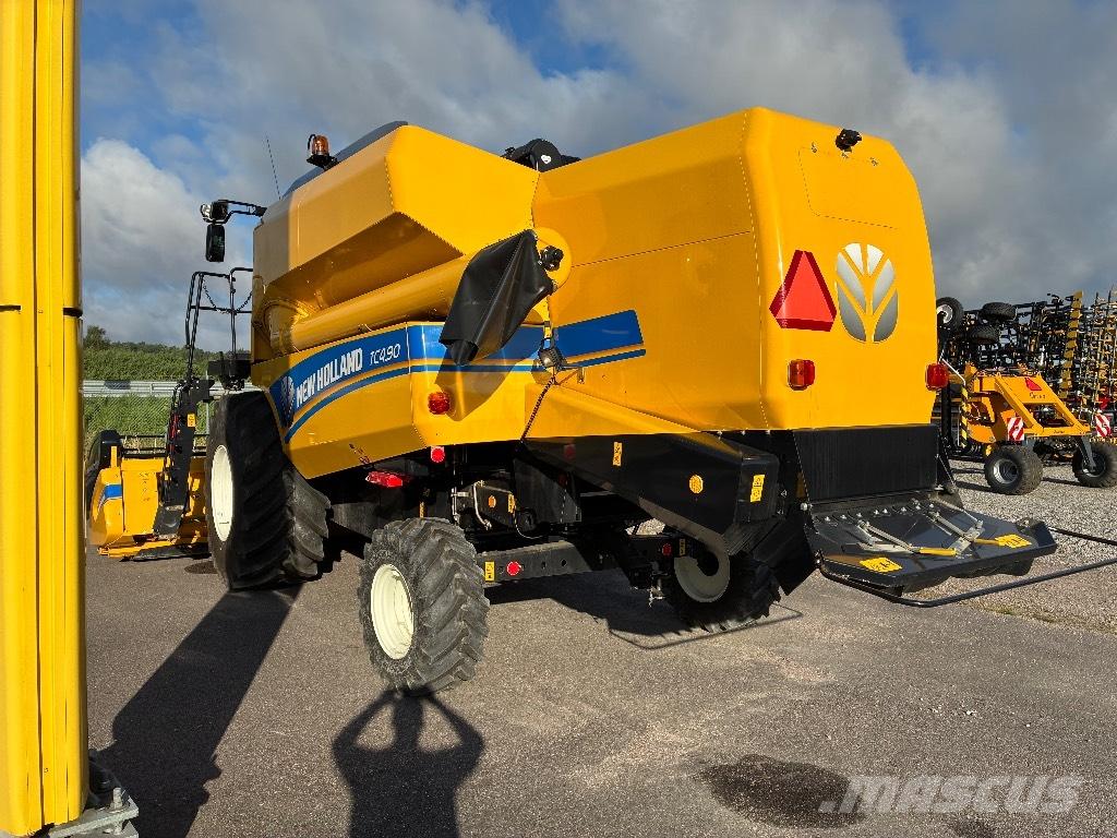 New Holland Tc 4.90 Kombajny zbożowe