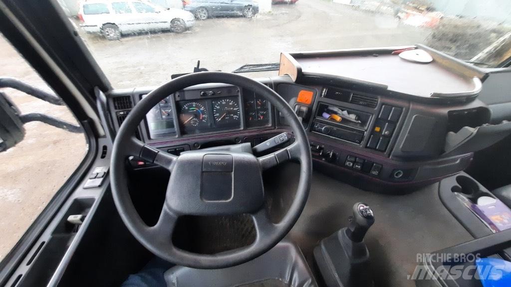 Volvo FM 10 Pojazdy do transportu samochodów