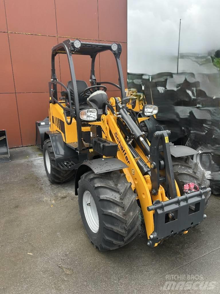 Schäffer 2445S Ładowarki burtowe