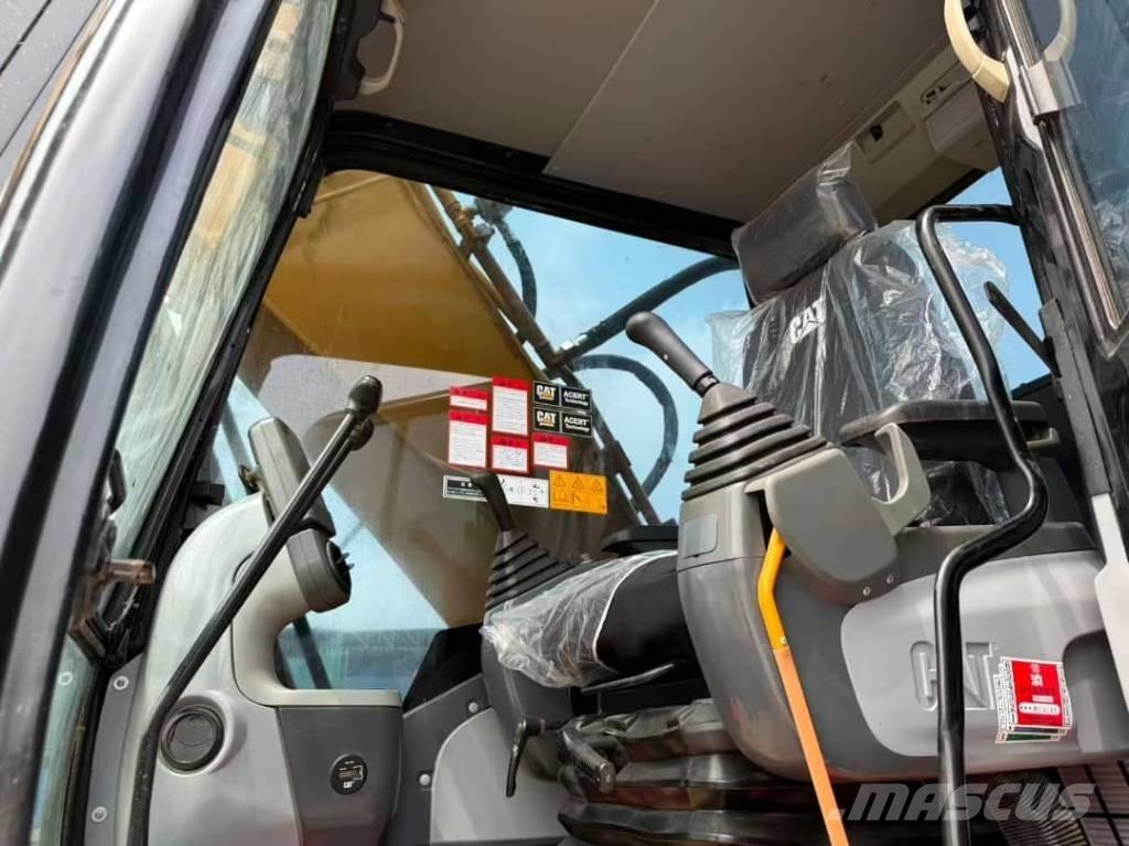 CAT 330 Koparki gąsienicowe