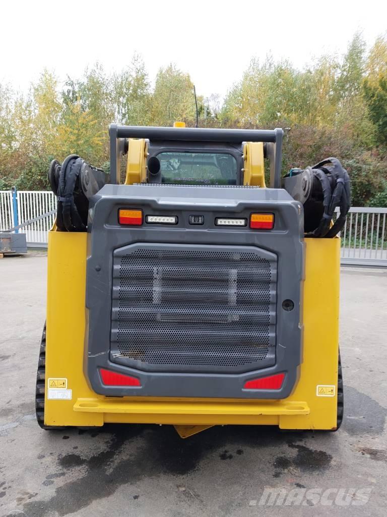 XCMG XC7-TV12 Ładowarki gąsienicowe