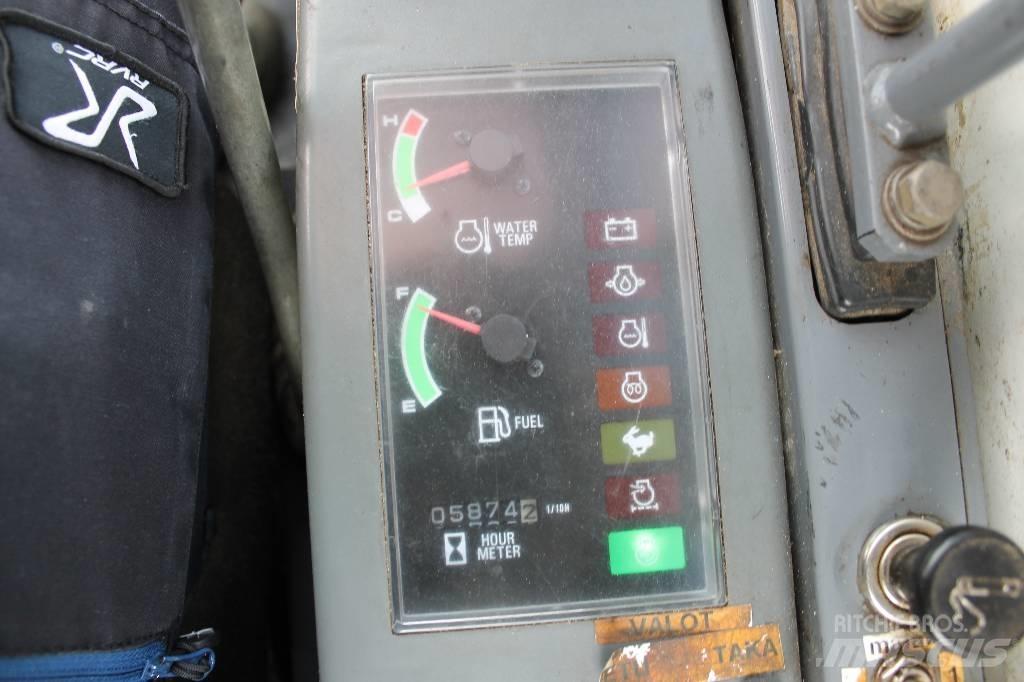 Takeuchi TB180FR Midikoparki  7t - 12t